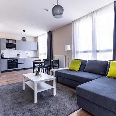 Flat W Shared Pool And Garden 15 Min To Coast Κωνσταντινούπολη